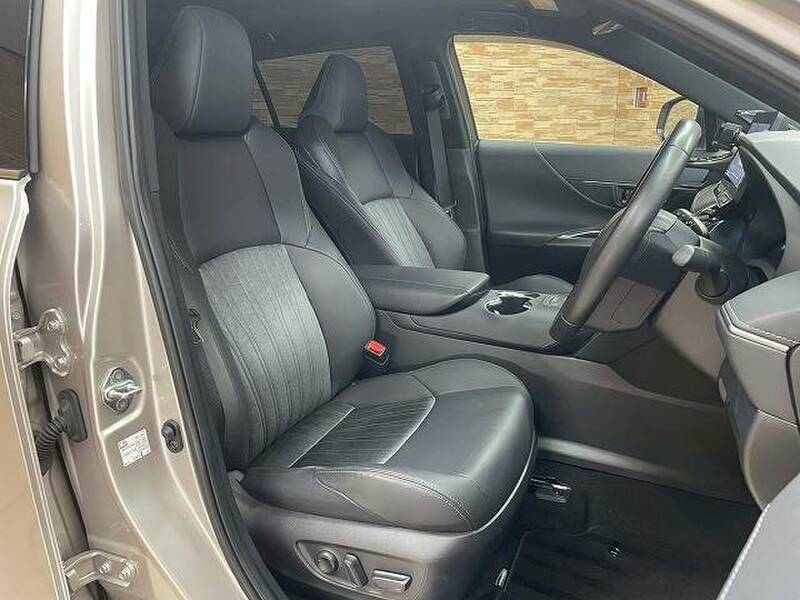 TOYOTA HARRIER HYBRID