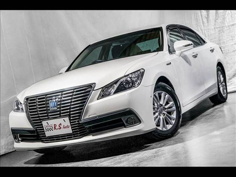 TOYOTA CROWN ROYAL