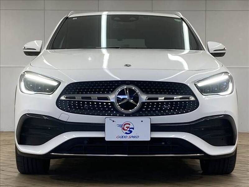 MERCEDES BENZ GLA-CLASS