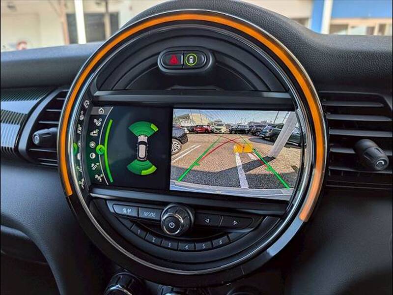 BMW MINI