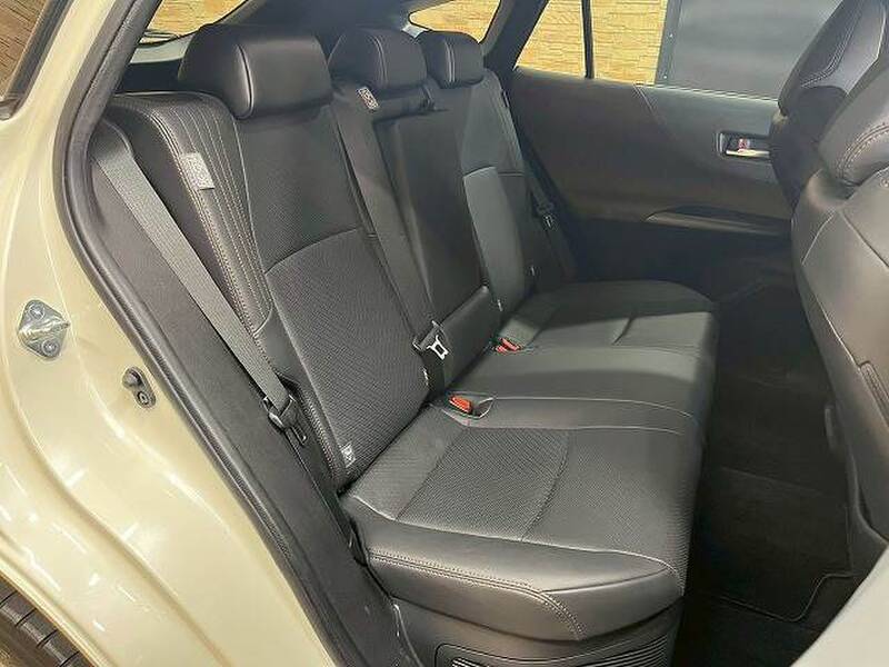 TOYOTA HARRIER HYBRID