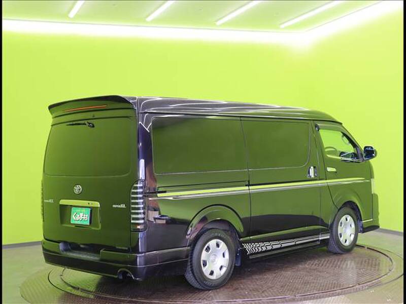 TOYOTA REGIUS ACE VAN