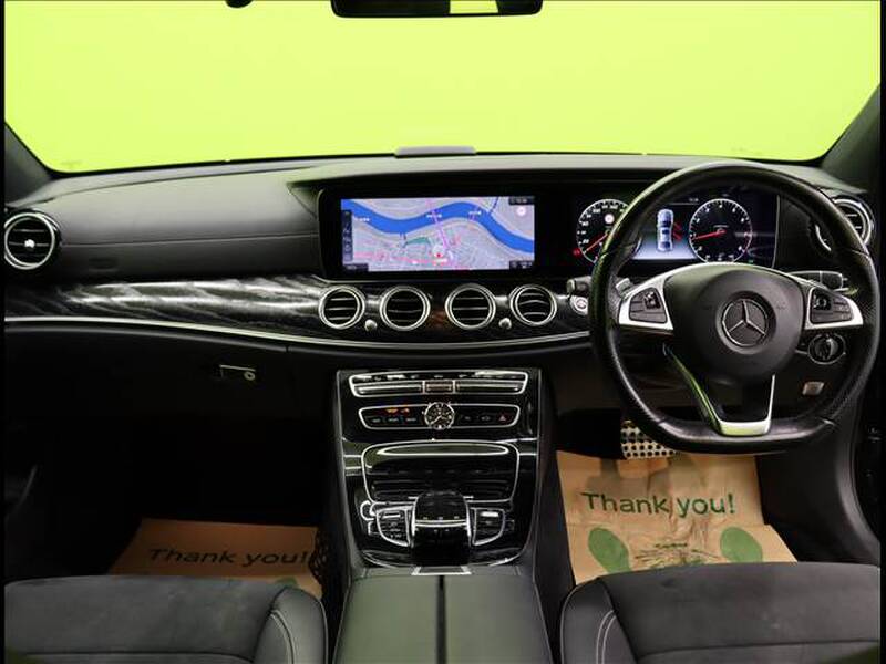 MERCEDES BENZ E-CLASS Sedan