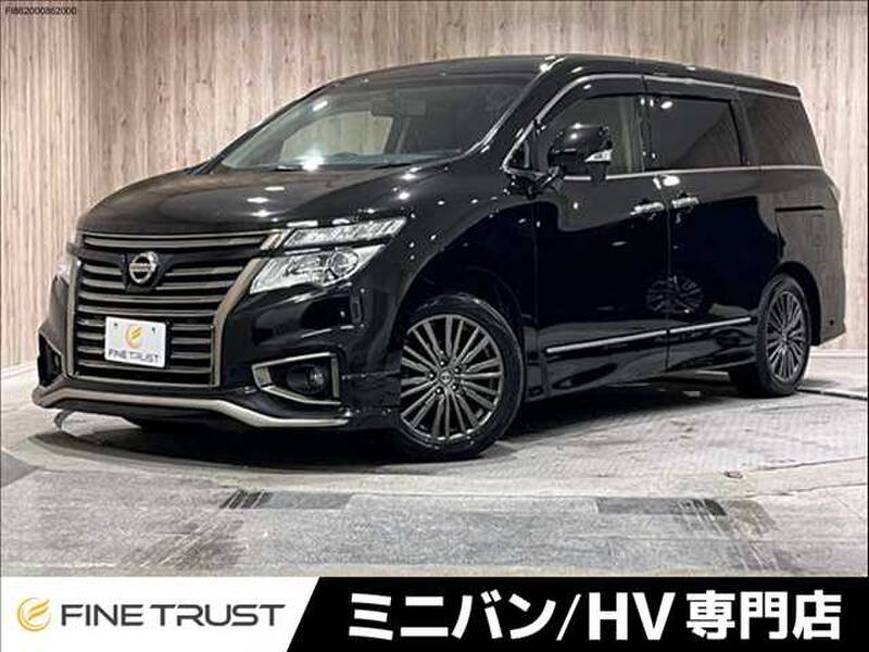 NISSAN ELGRAND