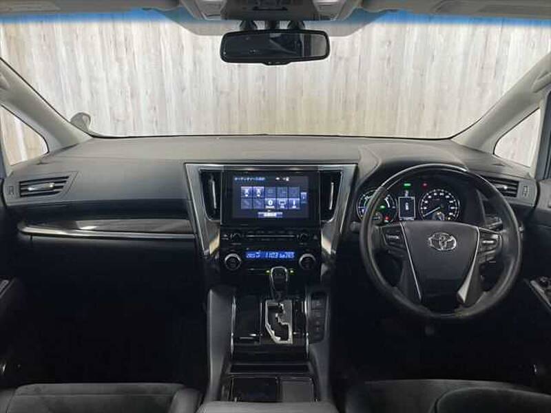 TOYOTA ALPHARD HYBRID