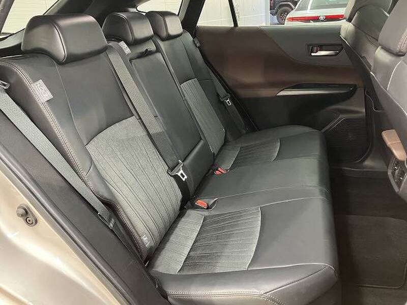 TOYOTA HARRIER HYBRID