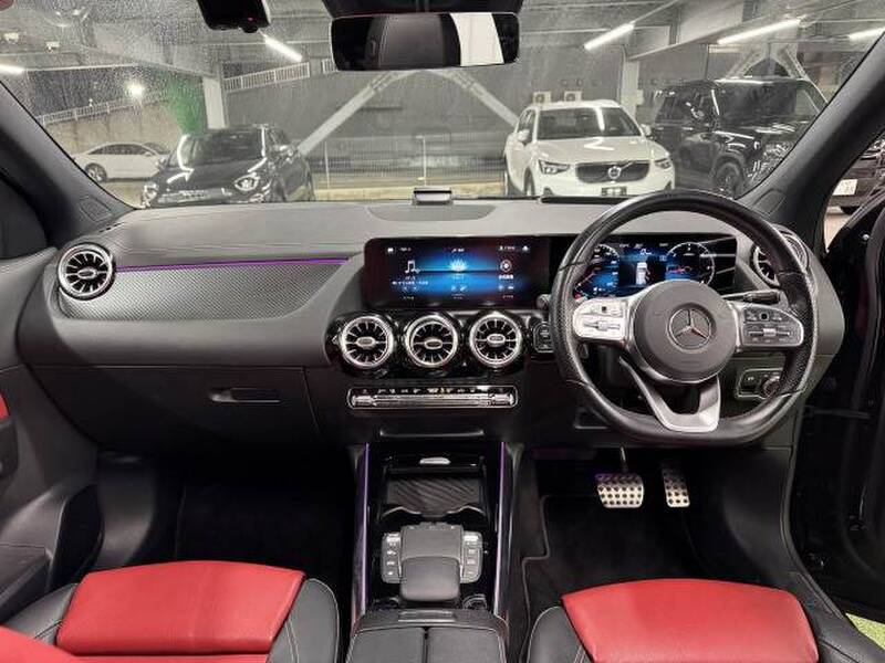 MERCEDES BENZ GLA-CLASS