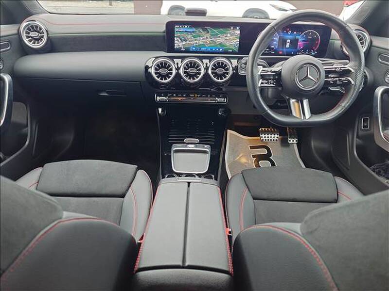MERCEDES BENZ CLA-CLASS