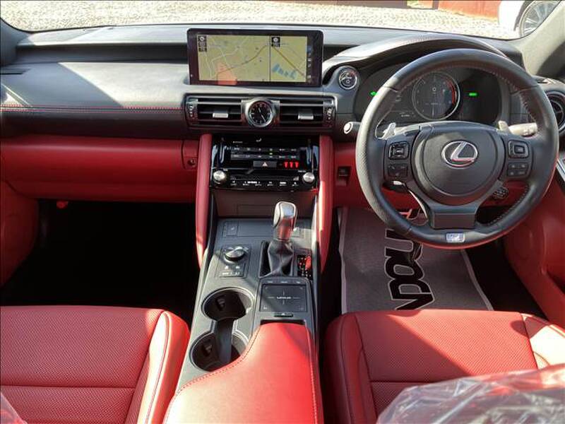 LEXUS IS