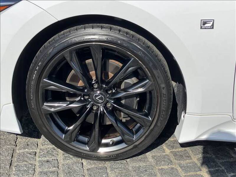 LEXUS IS