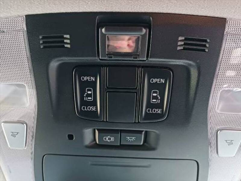 TOYOTA ALPHARD HYBRID