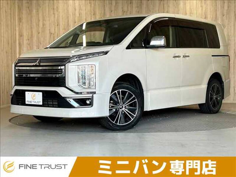 MITSUBISHI DELICA D5