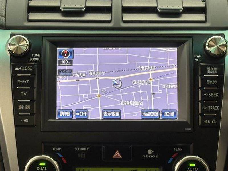 TOYOTA CAMRY