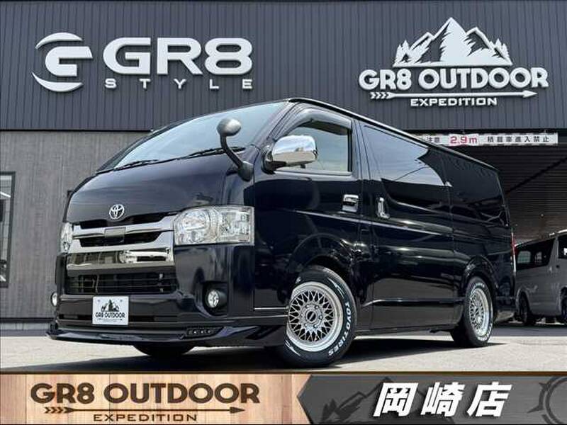 TOYOTA REGIUS ACE VAN