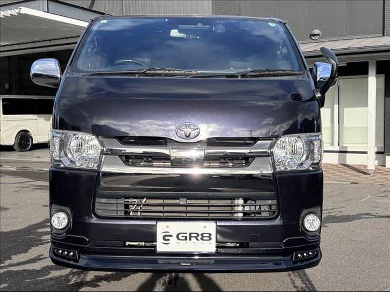 TOYOTA REGIUS ACE VAN