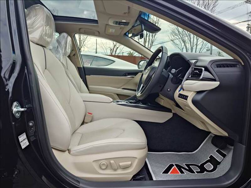 TOYOTA CAMRY