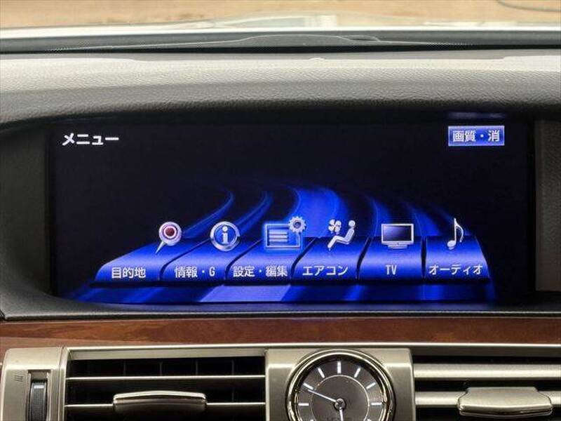 LEXUS LS