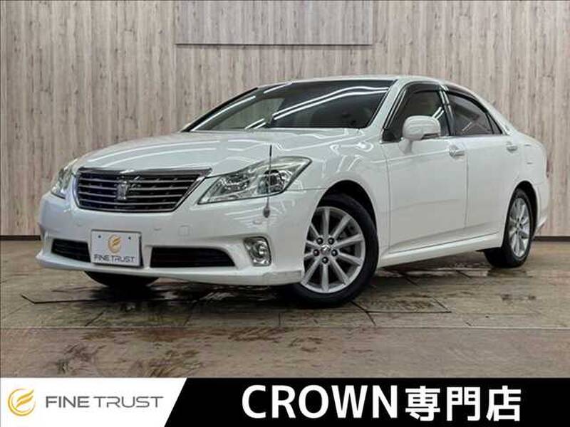 TOYOTA CROWN ROYAL