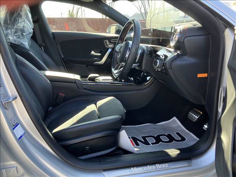 MERCEDES BENZ CLA-CLASS