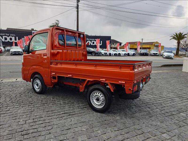 DAIHATSU HIJET TRUCK