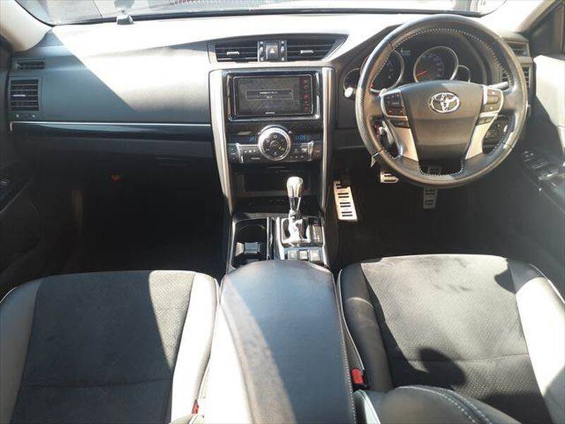 TOYOTA MARK X