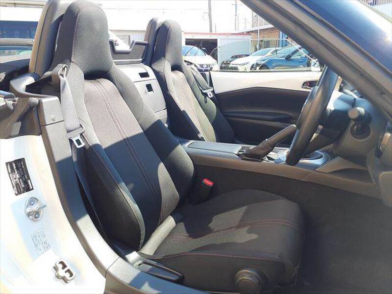 MAZDA ROADSTER