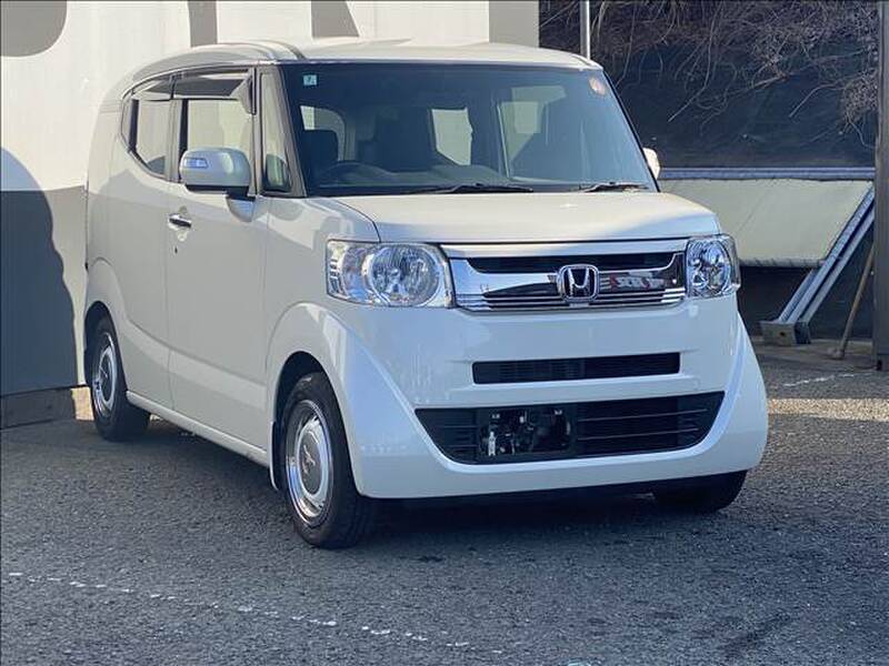 HONDA N-BOX