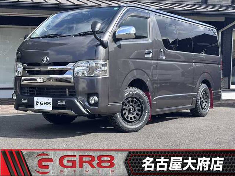 TOYOTA REGIUS ACE VAN
