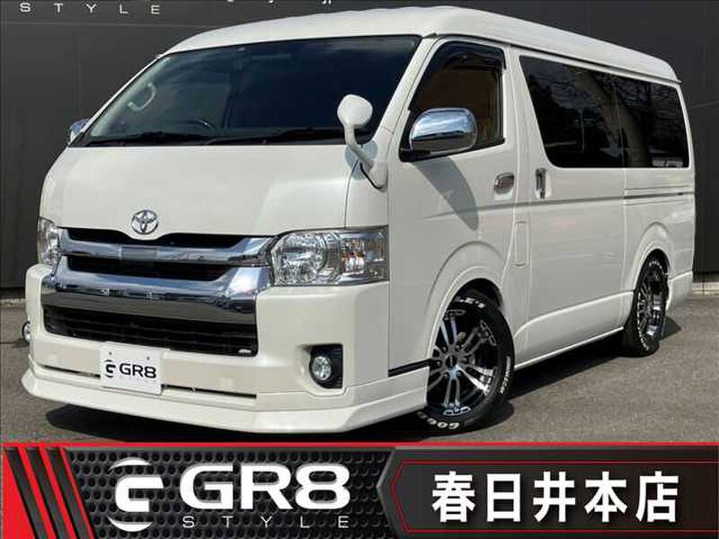 TOYOTA HIACE WAGON