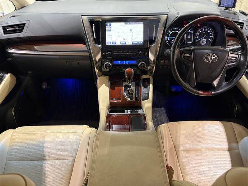 TOYOTA ALPHARD HYBRID