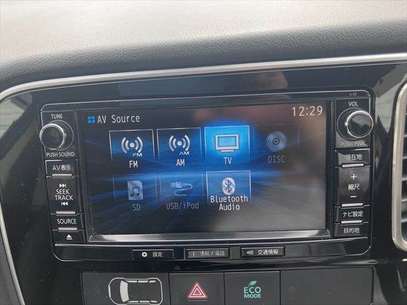 MITSUBISHI OUTLANDER PHV