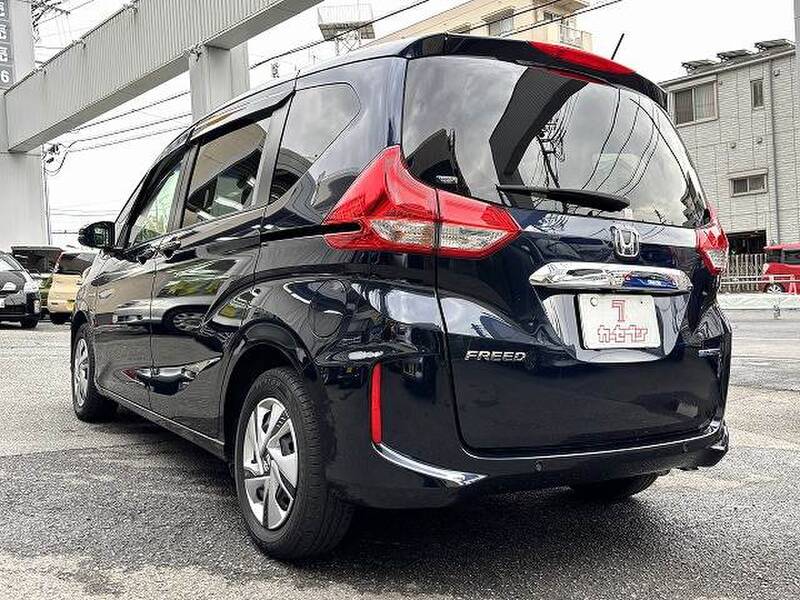 HONDA FREED HYBIRD