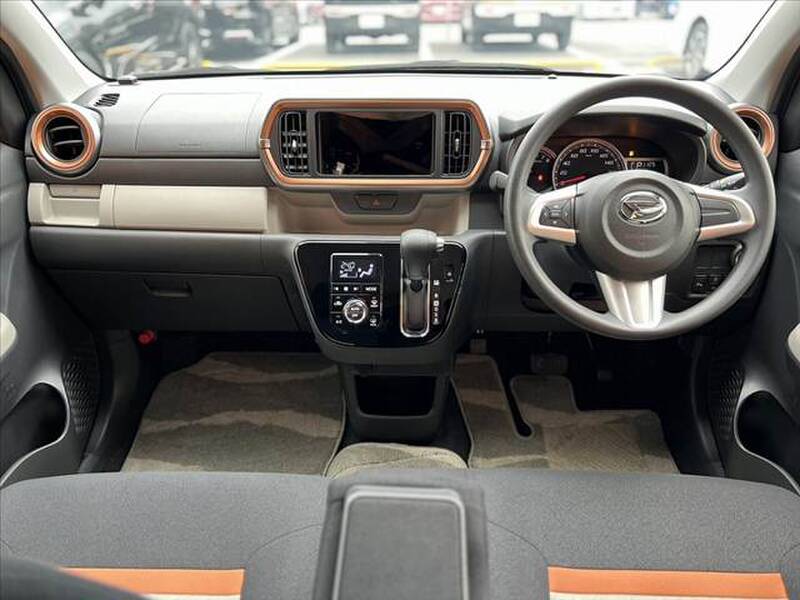 DAIHATSU BOON