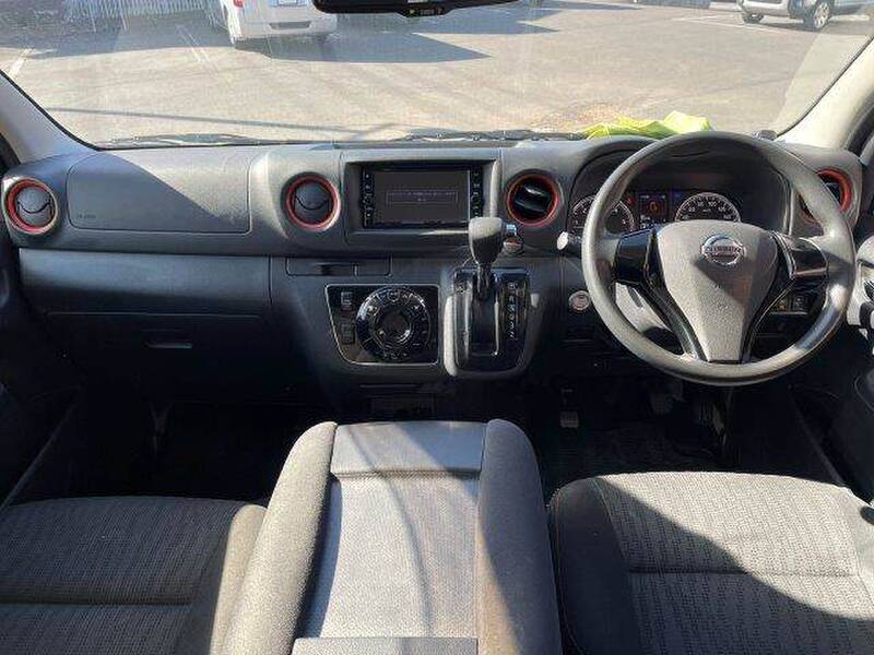 NISSAN NV350 CARAVAN WAGON