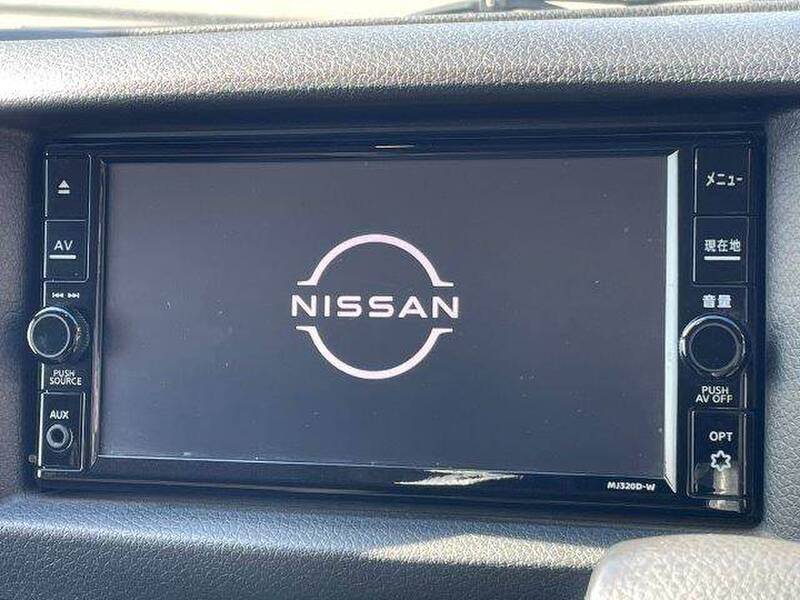 NISSAN NV350 CARAVAN WAGON