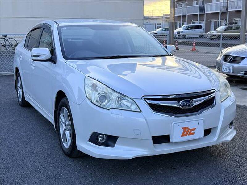 SUBARU LEGACY B4