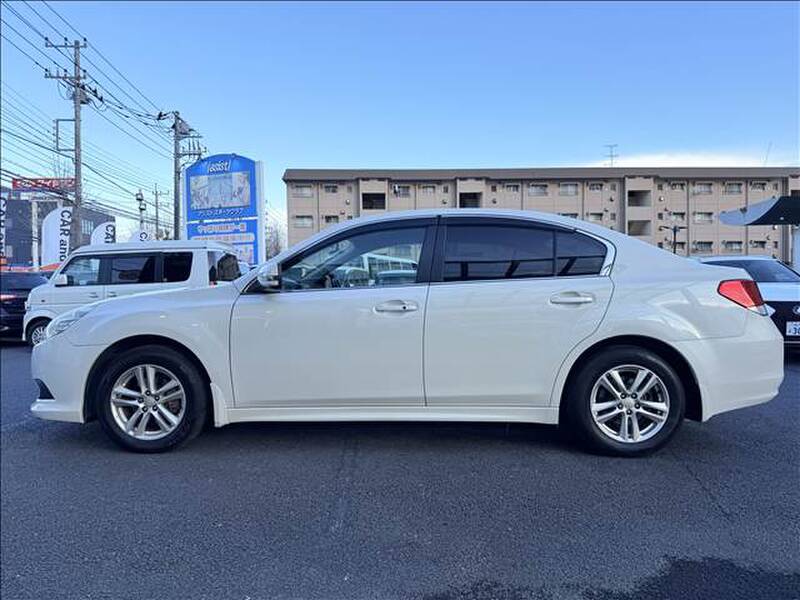 SUBARU LEGACY B4