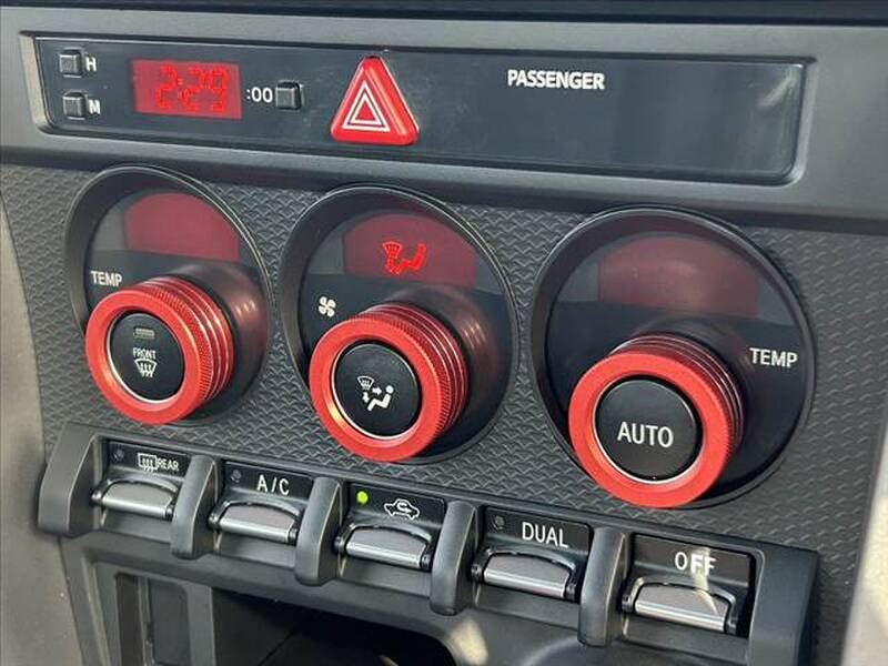 TOYOTA 86
