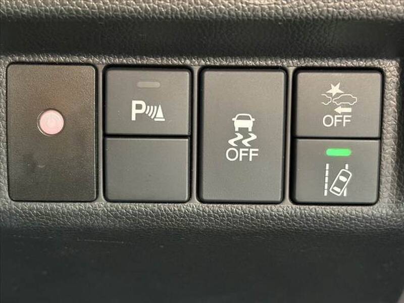 HONDA FIT (JAZZ)