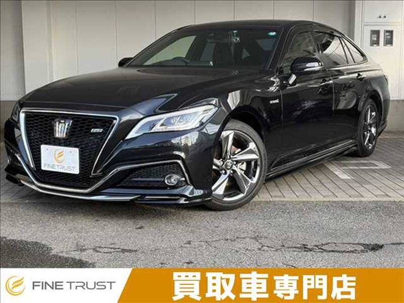 TOYOTA CROWN