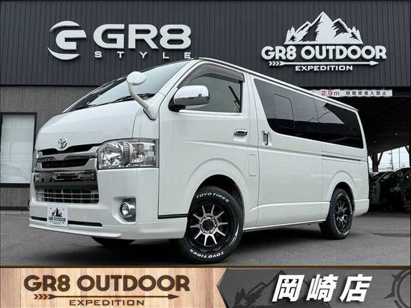 TOYOTA REGIUS ACE VAN