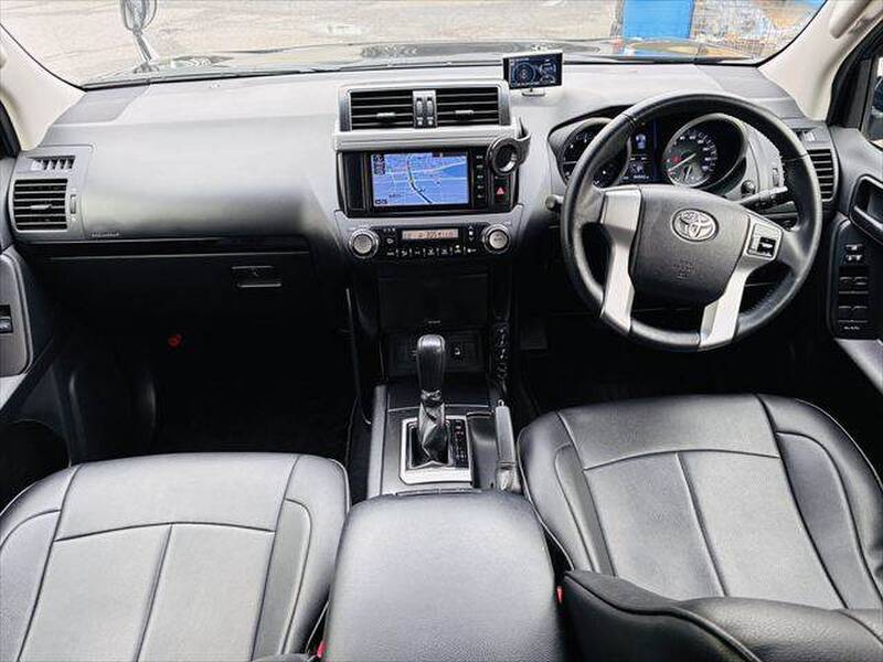 TOYOTA LAND CRUISER PRADO (LEXUS GX400)