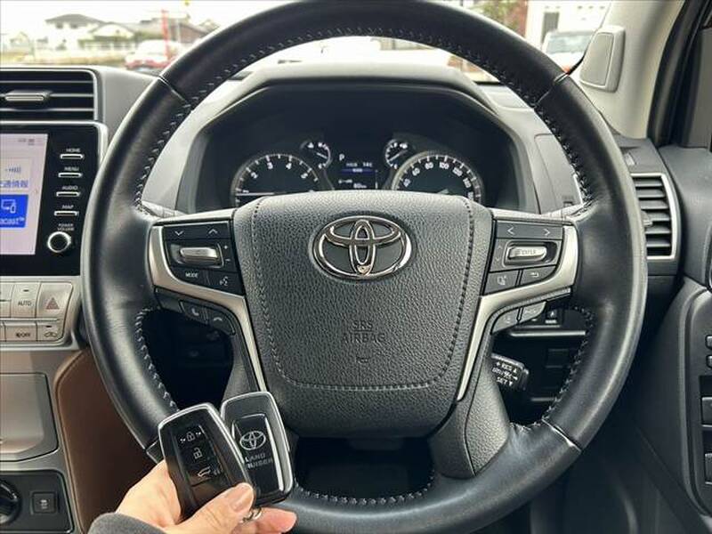 TOYOTA LAND CRUISER PRADO (LEXUS GX400)