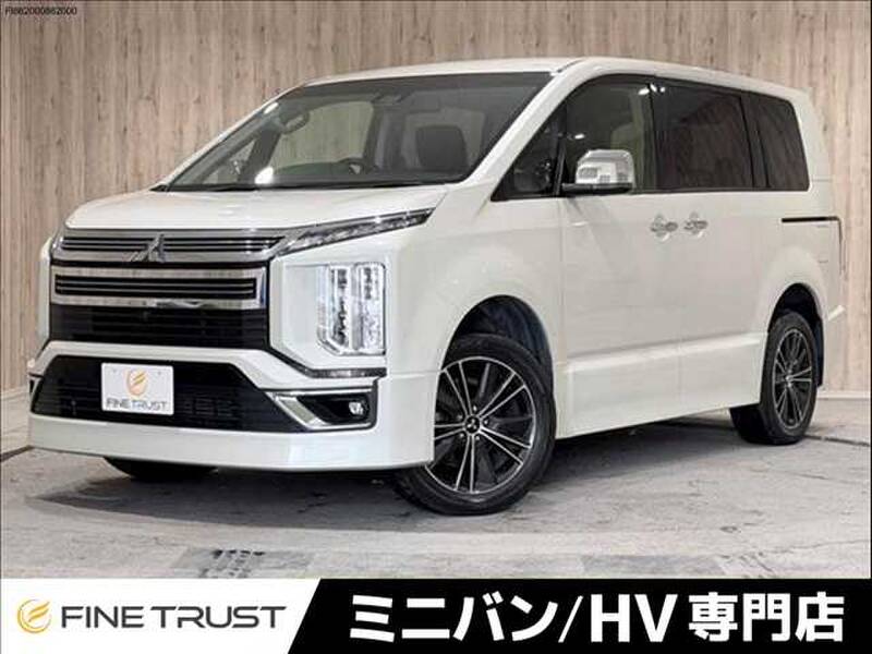 MITSUBISHI DELICA D5