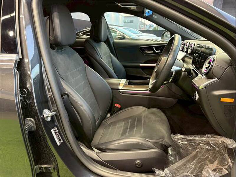 MERCEDES BENZ C-CLASS Sedan