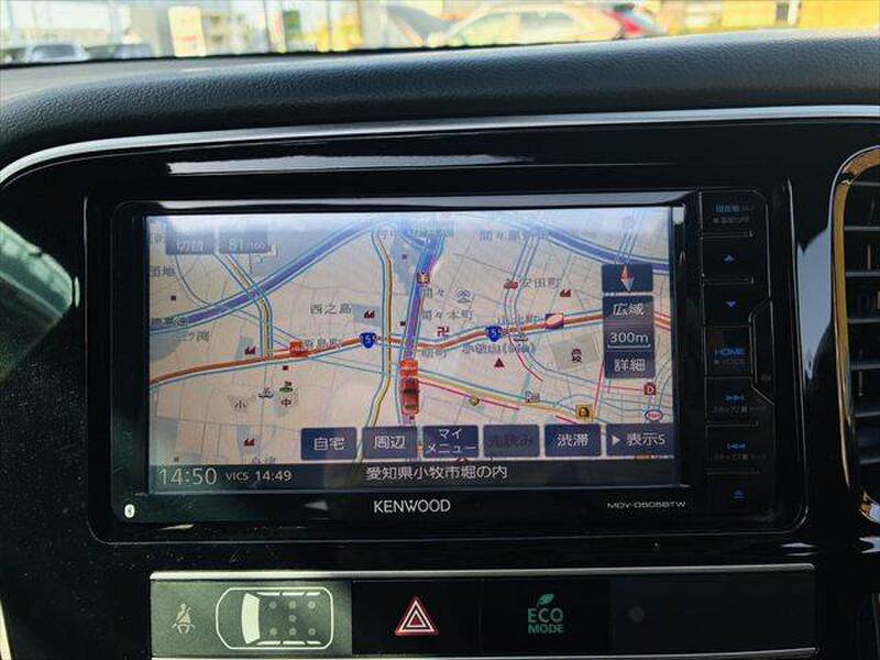 MITSUBISHI OUTLANDER PHV