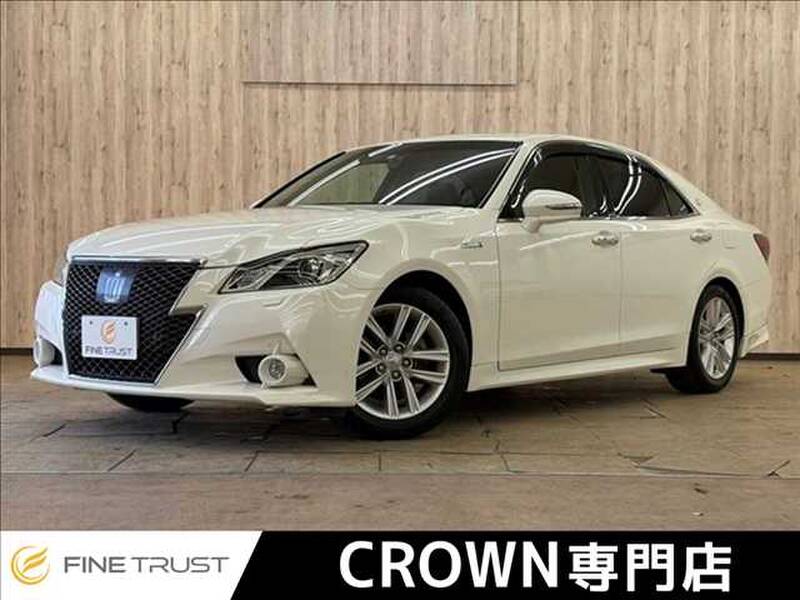 TOYOTA CROWN ATHLETE