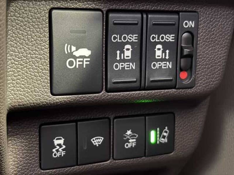 HONDA FREED HYBIRD