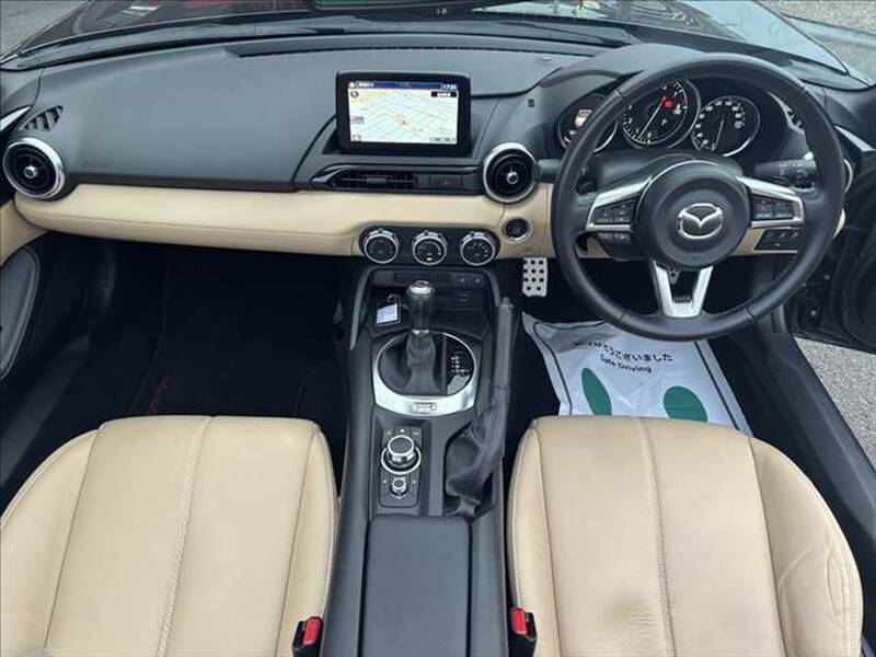 MAZDA ROADSTER