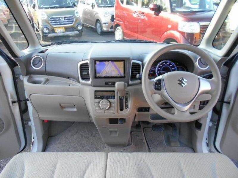 NISSAN MARCH (MICRA)